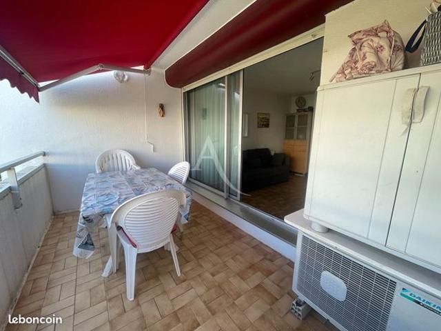 Studio 1 pièce 25 m²