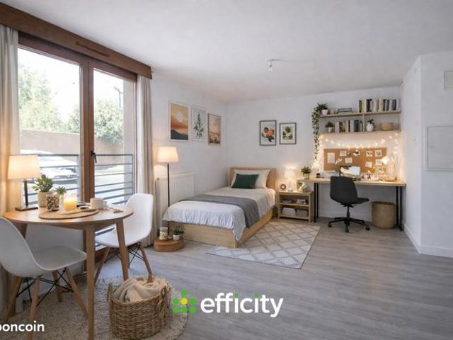 Studio 1 pièce 25 m²