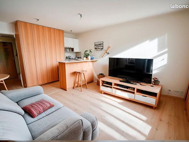 Studio 1 pièce 25 m²