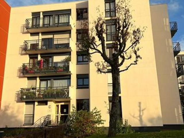 Studio 1 pièce 25 m²