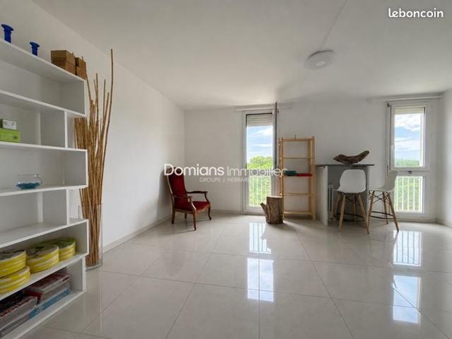 Studio 1 pièce 25 m²