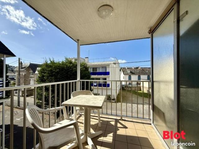Studio 1 pièce 25 m²