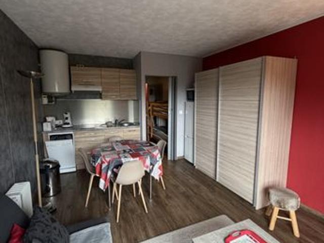 Studio 1 pièce 25 m²