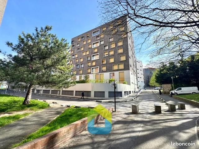 Studio 1 pièce 25 m²