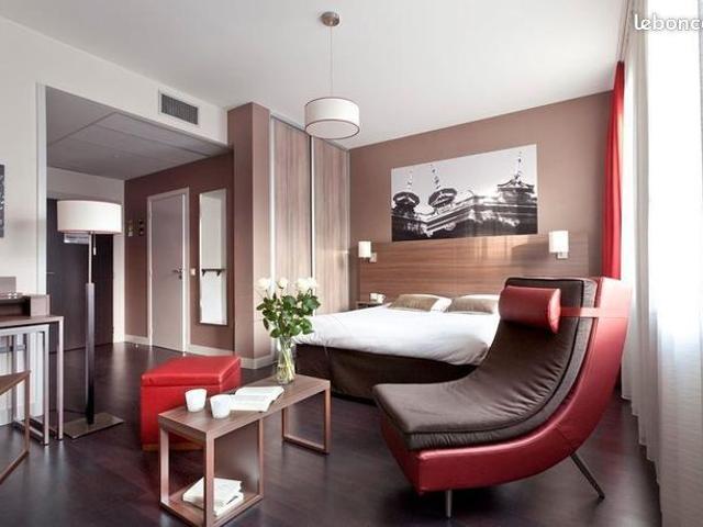 Studio 1 pièce 25 m²
