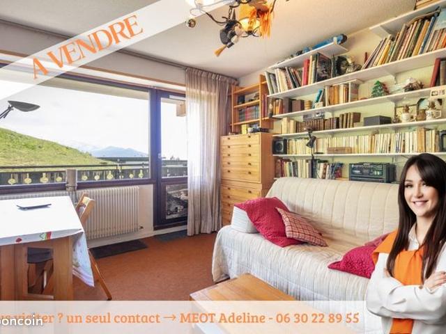Studio 1 pièce 25 m²