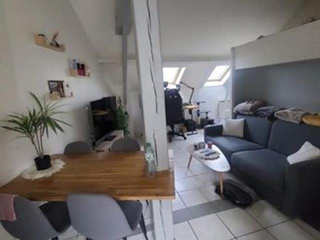 Studio 1 pièce 25 m²