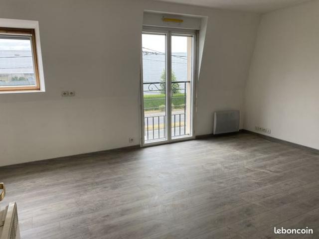 Studio 1 pièce 25 m²
