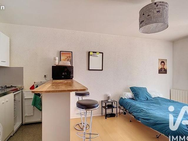 Studio 1 pièce 25 m²