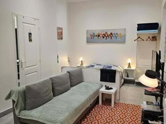 Studio 1 pièce 25 m²