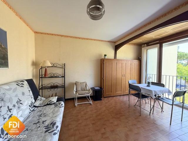 Studio 1 pièce 25 m²