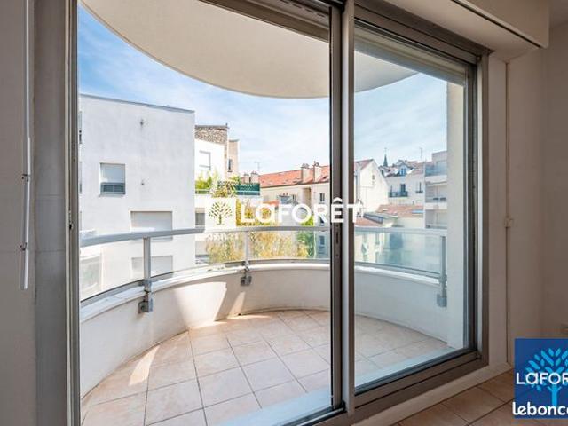 Studio 1 pièce 25 m²