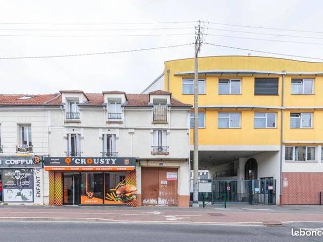 Studio 1 pièce 25 m²