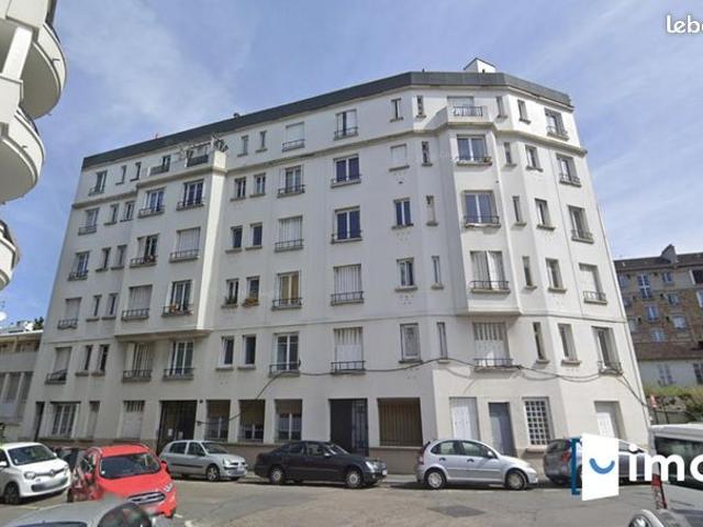 Studio 1 pièce 25 m²