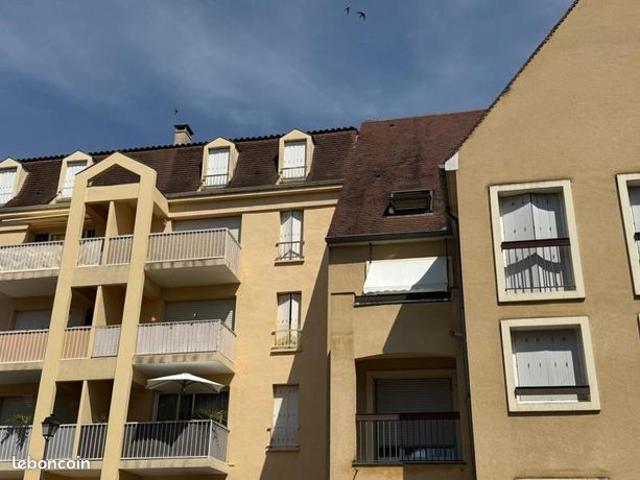 Studio 1 pièce 25 m²