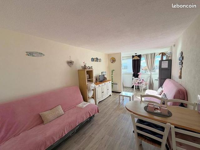 Studio 1 pièce 25 m²