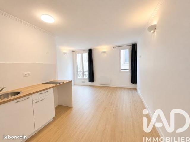Studio 1 pièce 25 m²