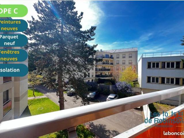 Studio 1 pièce 25 m²