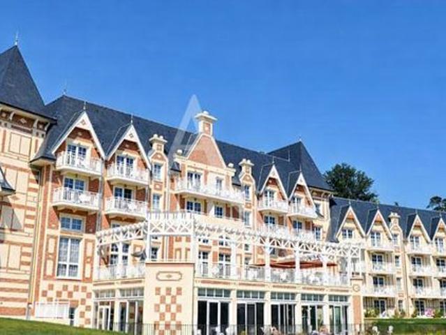 Studio 1 pièce 25 m²