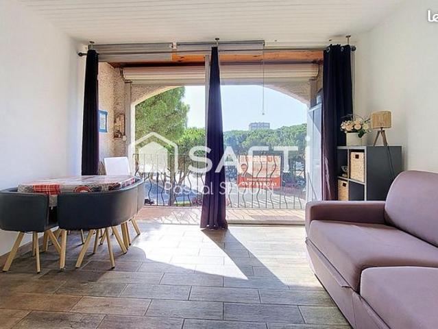 Studio 1 pièce 25 m²