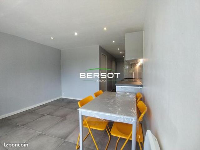 Studio 1 pièce 25 m²