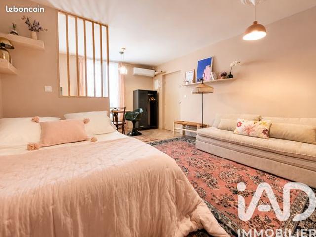 Studio 1 pièce 25 m²