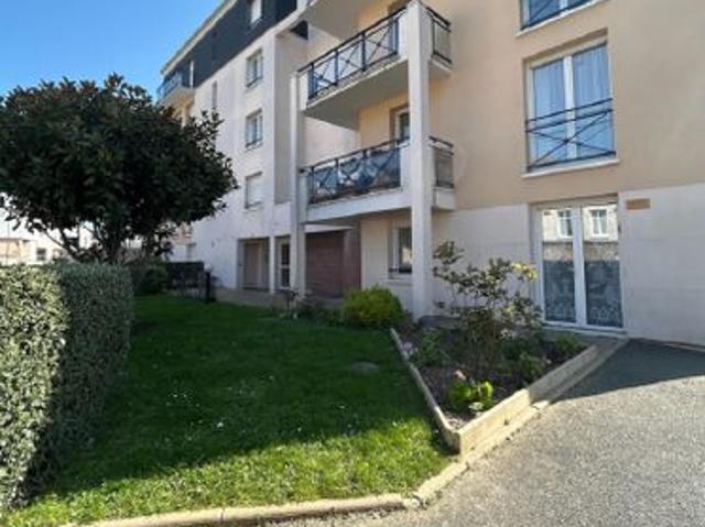 Studio 1 pièce 25 m²