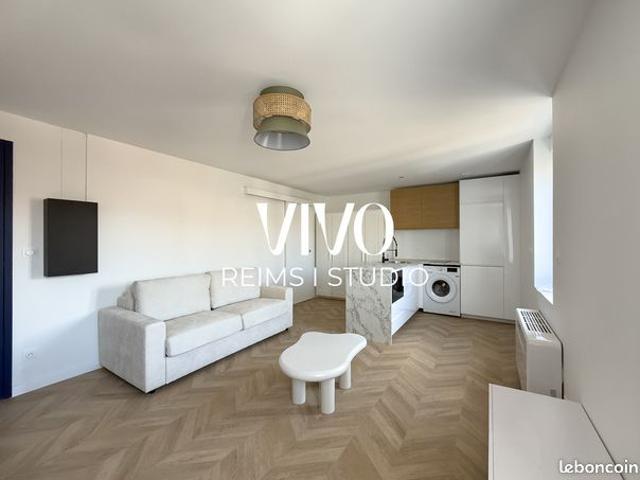 Studio 1 pièce 25 m²