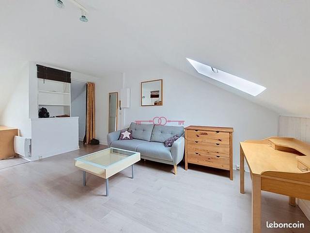 Studio 1 pièce 25 m²