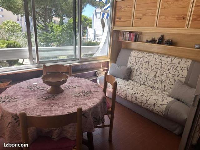 Studio 1 pièce 25 m²
