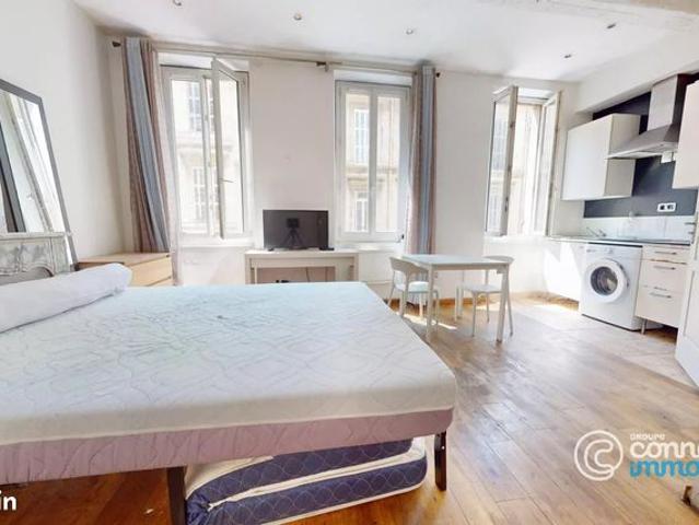 Studio 1 pièce 24 m²