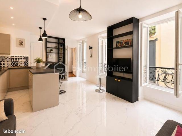 Studio 1 pièce 25 m²