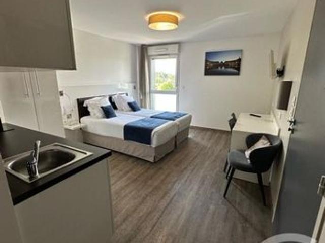 Studio 1 pièce 25 m²