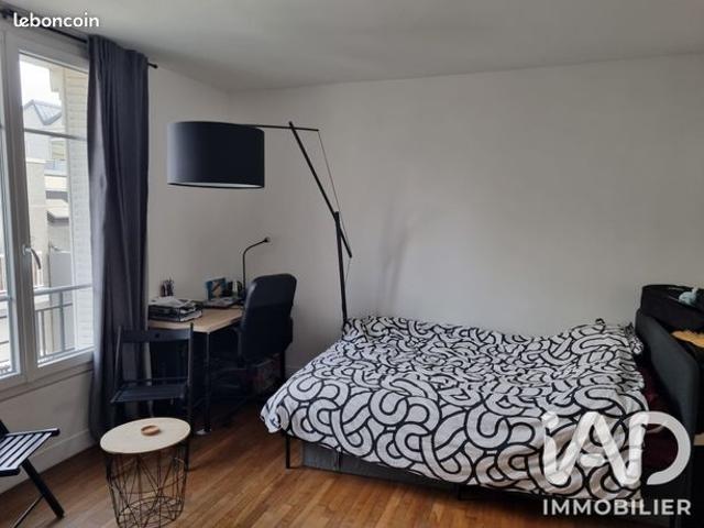 Studio 1 pièce 25 m²