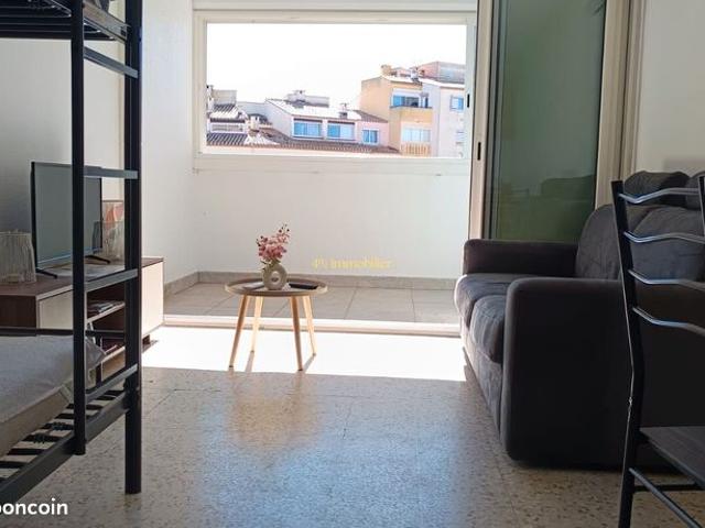 Studio 1 pièce 25 m²