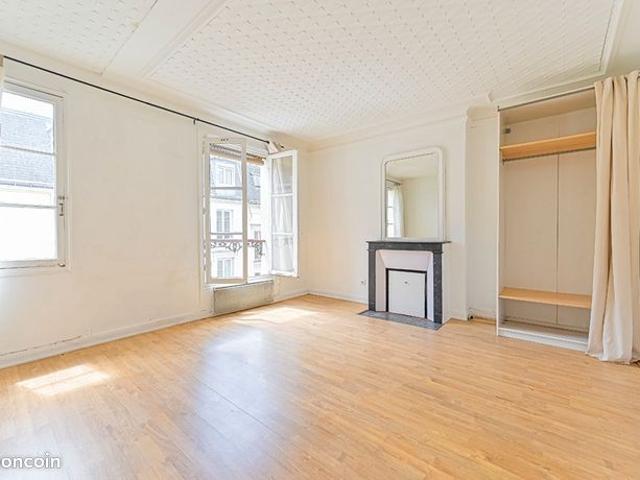 Studio 1 pièce 25 m²