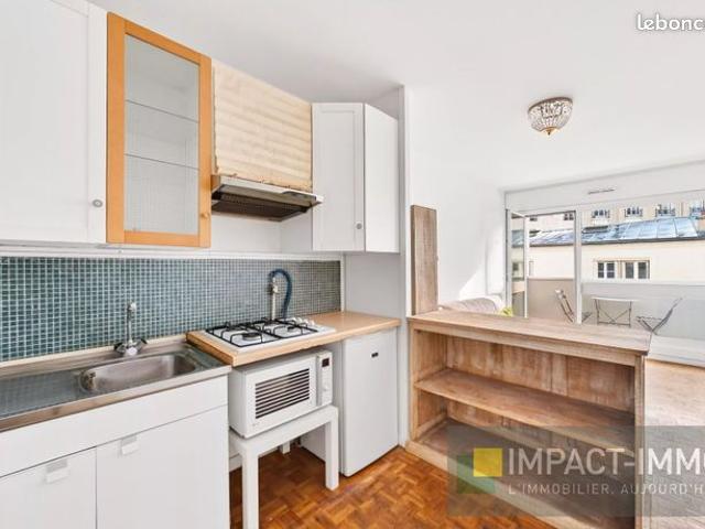 Studio 1 pièce 25 m²