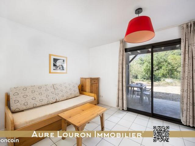 Studio 1 pièce 25 m²