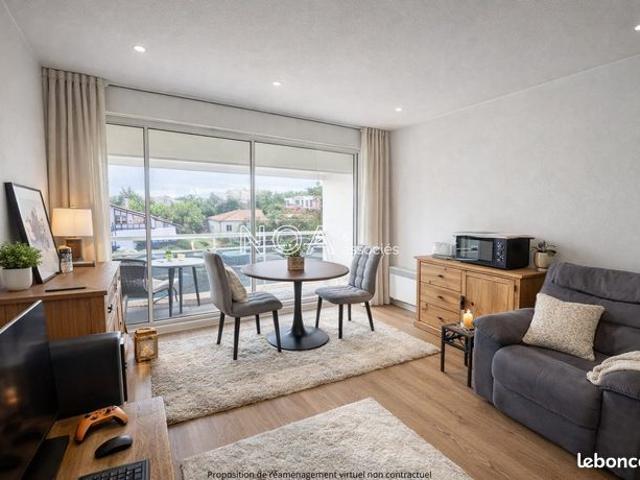 Studio 1 pièce 25 m²