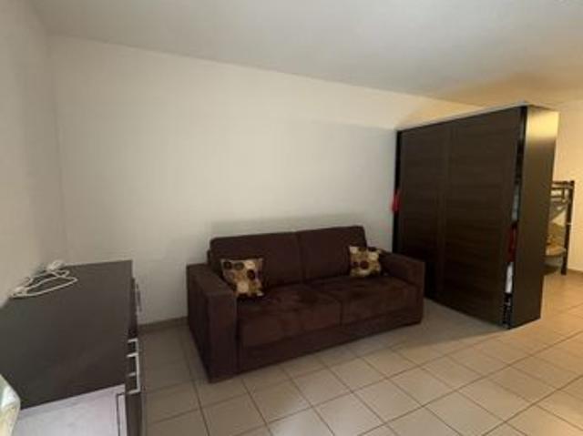 Studio 1 pièce 25 m²