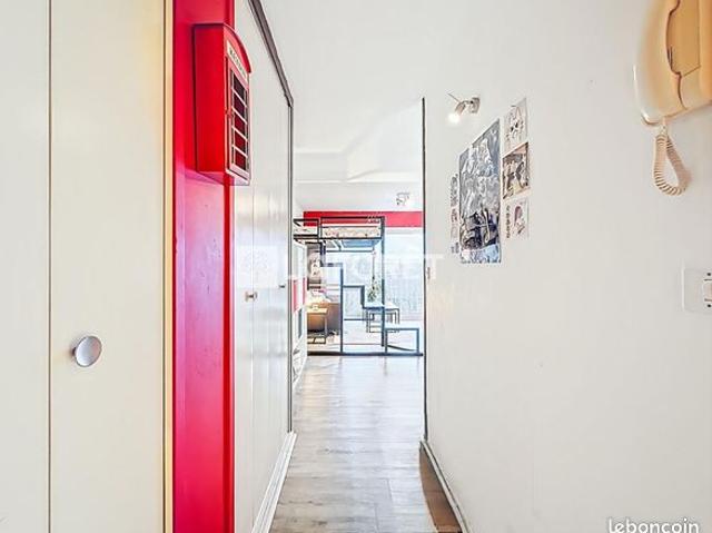 Studio 1 pièce 25 m²