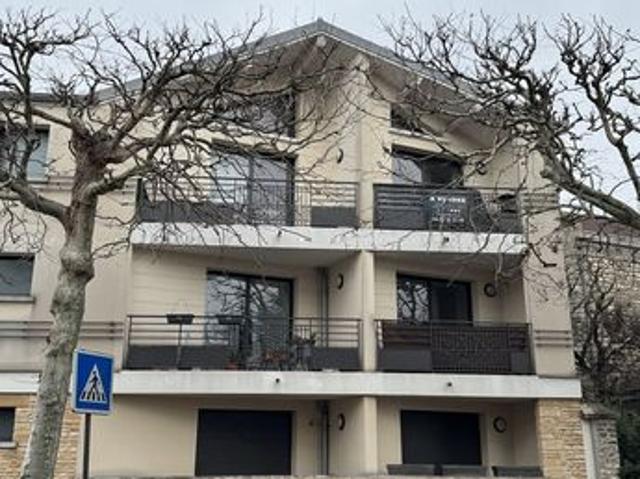 Studio 1 pièce 25 m²