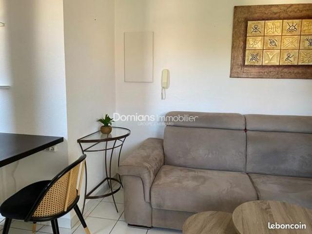 Studio 1 pièce 25 m²
