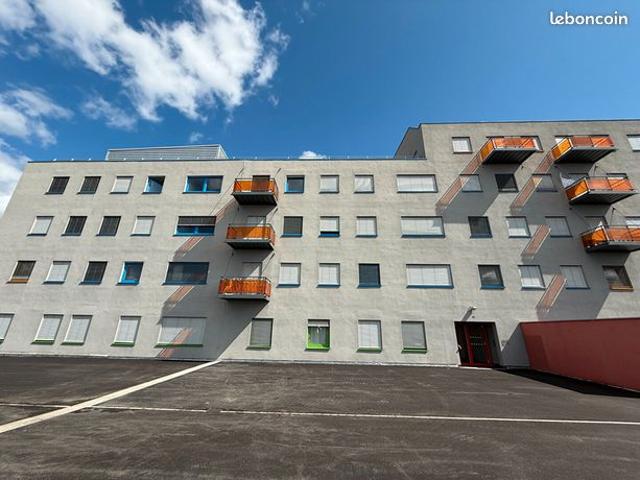 Studio 1 pièce 25 m²