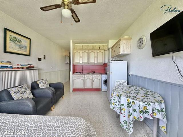 Studio 1 pièce 25 m²