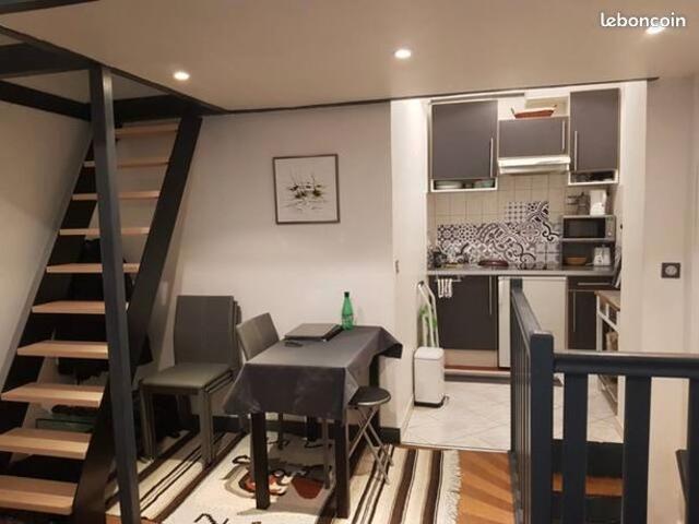 Studio 1 pièce 25 m²