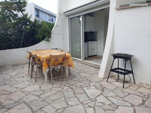 Studio 1 pièce 25 m²