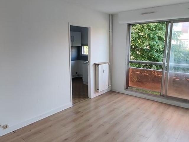 Studio 1 pièce 25 m²