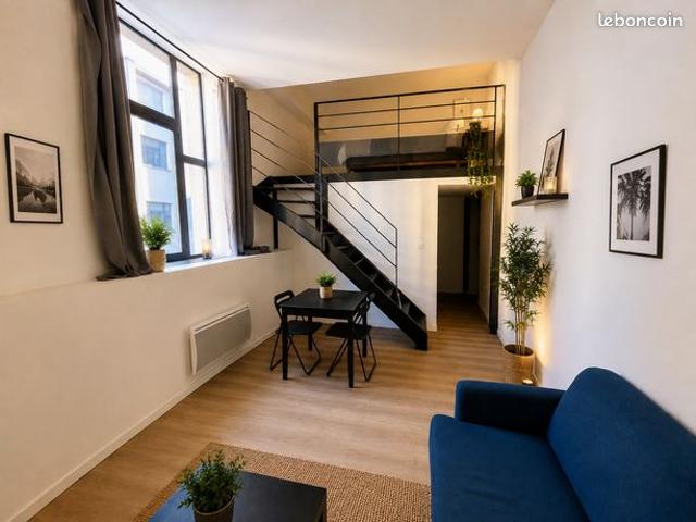 Studio 1 pièce 25 m²