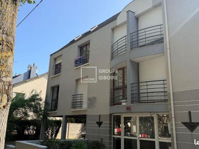 Studio 1 pièce 25 m²